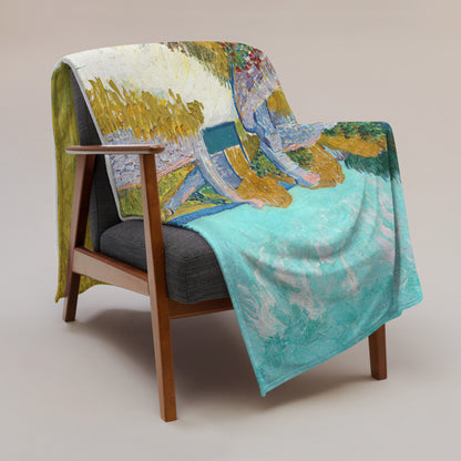 Farmhouse in Provence - Fleece Throw Blanket